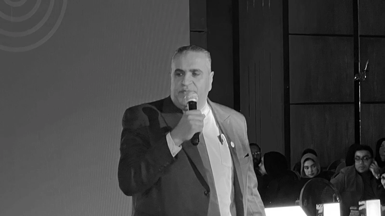 مستشار حسن الغنام